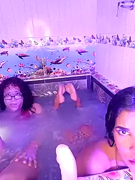 Snapshot of misskitty19-01 chatting on February 10, 2:19 am misskitty19-01 online show from February 10, 2:19 am