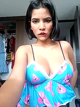 Snapshot of misskitty19-01 chatting on March 19, 6:12 pm misskitty19-01 online show from March 19, 6:12 pm