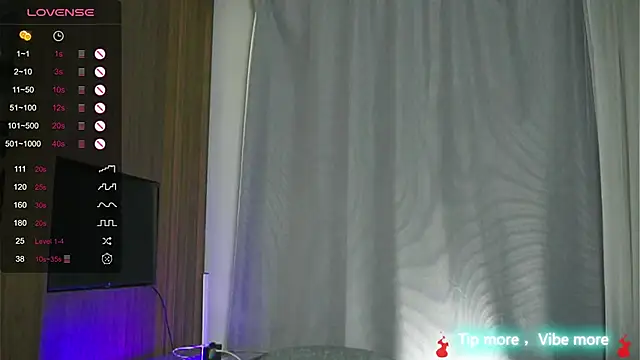 HarpyWitch online show from March 18, 11:09 pm