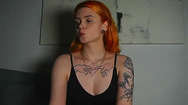 HarpyWitch online show from October 3, 7:00 pm