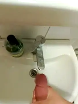 18liksekeryarrak online show from October 21, 12:44 am