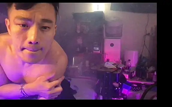 ex199212 online show from February 23, 6:56 pm