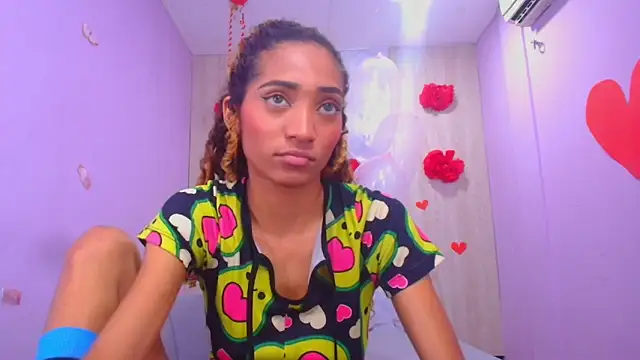 Charlotte Love10 online show from February 20, 1:40 pm