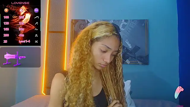 Charlotte Love10 online show from November 6, 11:44 am