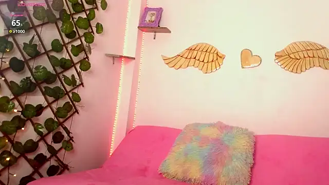 littleayshel online show from September 11, 2:06 pm