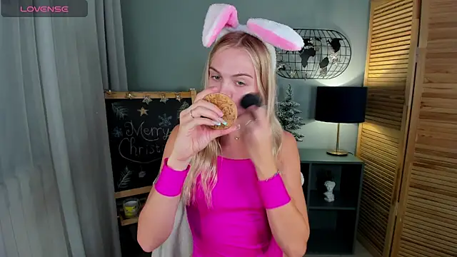 Aria69Stars online show from December 16, 10:20 am