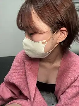 Snapshot of -x_MIU_x chatting on March 18, 10:18 am -x MIU x online show from March 18, 10:18 am