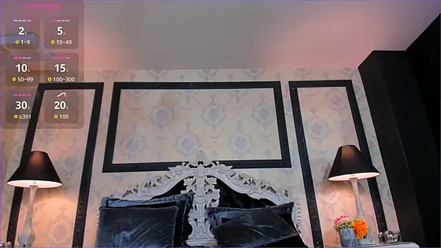 Snapshot of ImSophiie chatting on May 26, 12:39 am ImSophiie online show from May 26, 12:39 am