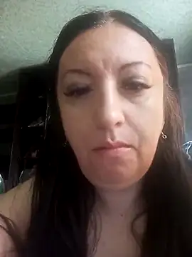 Snapshot of Veronica-Celie chatting on May 7, 6:08 am Veronica-Celie online show from May 7, 6:08 am