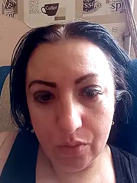 Snapshot of Veronica-Celie chatting on May 24, 9:58 am Veronica-Celie online show from May 24, 9:58 am