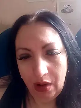 Snapshot of Veronica-Celie chatting on June 1, 7:43 am Veronica-Celie online show from June 1, 7:43 am