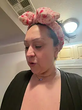 AlyssiaAmoreXO online show from March 13, 3:18 pm