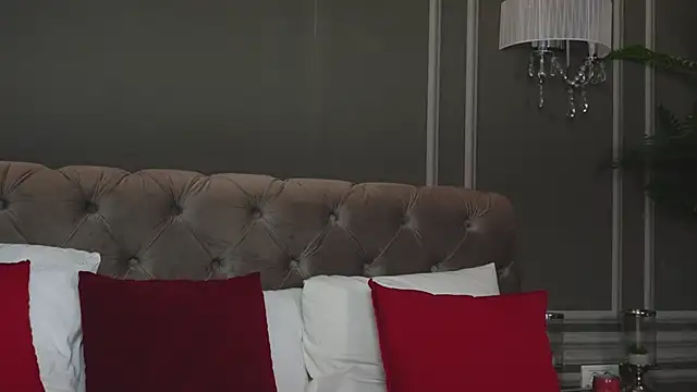 AnnieStylesx online show from November 14, 5:39 am