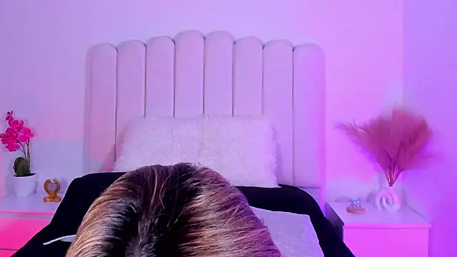 Sarajonnes online show from March 14, 11:53 pm