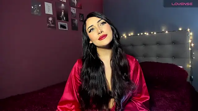 charlotte james0 online show from January 9, 2:36 am