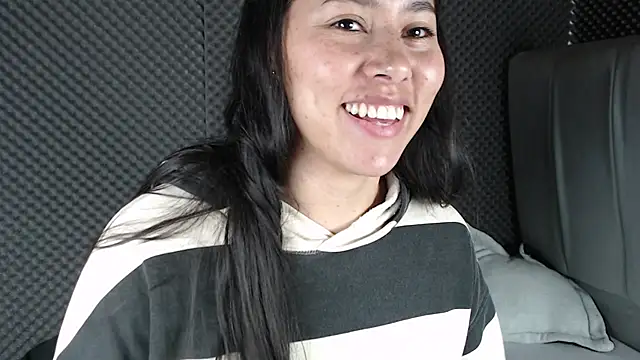  joy yva online show from January 7, 10:01 pm