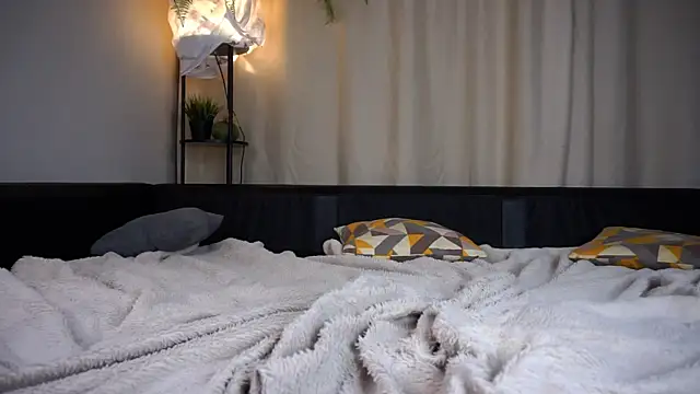 AlthenaBramblett online show from December 8, 7:22 pm