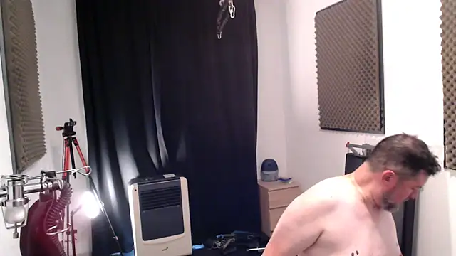 Snapshot of french_slave1 chatting on June 6, 1:38 pm french slave1 online show from June 6, 1:38 pm