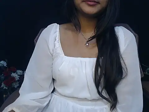 Wish Queen online show from November 4, 6:45 am