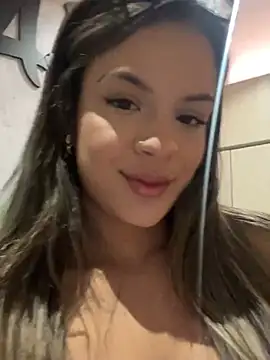 Alisha-Bond online show from March 4, 11:11 pm