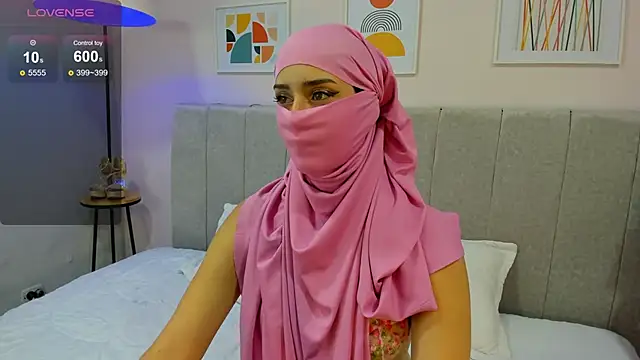 rawiya online show from February 17, 11:55 am