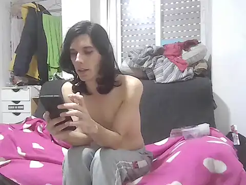 Just Gabriella online show from March 11, 1:45 pm