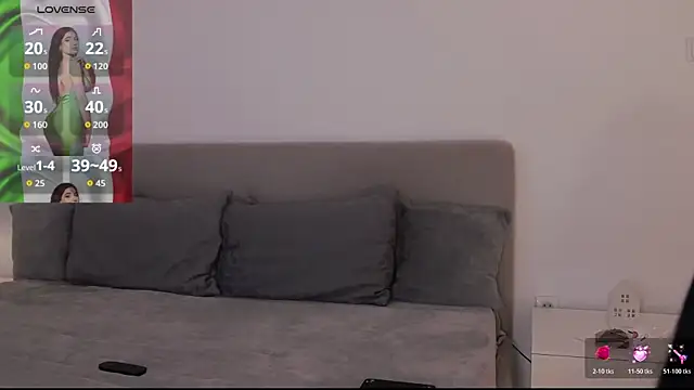 AllisonSky online show from November 6, 12:17 pm