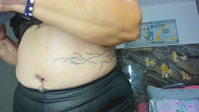 Snapshot of cloee-rabbyt chatting on March 3, 5:50 pm cloee-rabbyt online show from March 3, 5:50 pm