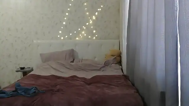 KateBunny online show from July 27, 7:59 am