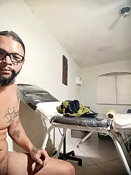 Snapshot of JhonnyPicasso0@xh chatting on January 10, 12:01 am JhonnyPicasso0xh online show from January 10, 12:01 am