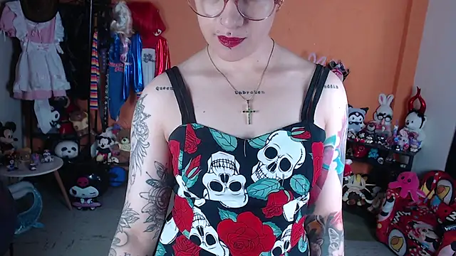 MissMiia2 online show from June 3, 1:03 pm