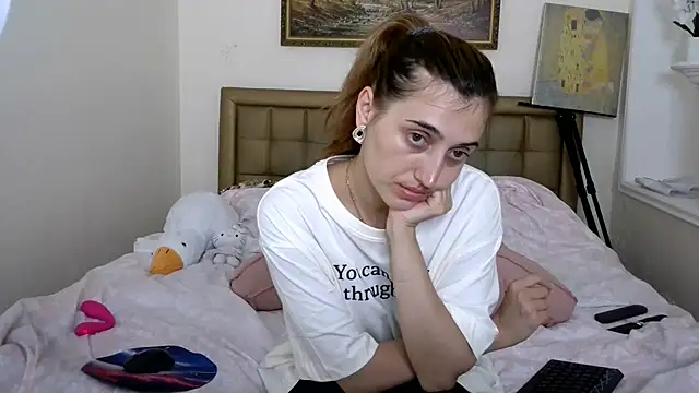 Snapshot of Iren chatting on June 26, 1:15 pm Iren online show from June 26, 1:15 pm