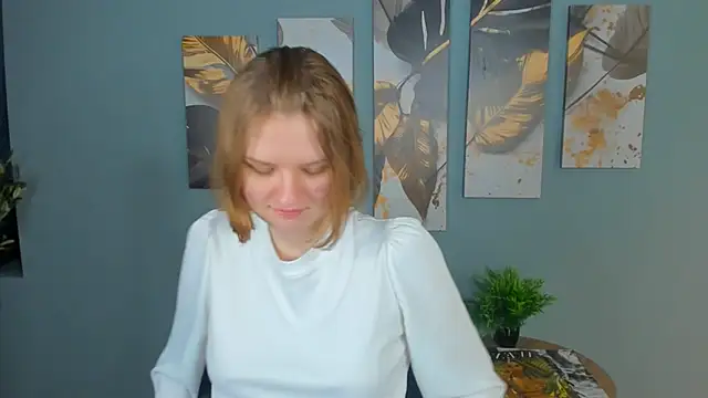 LilianSwall online show from January 10, 1:24 pm