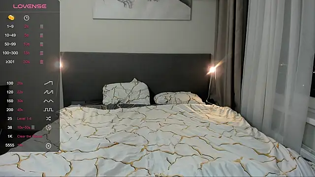 jesssicamooon online show from October 29, 6:42 pm