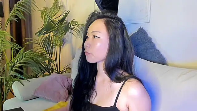 Inari Okami  online show from December 14, 4:09 pm