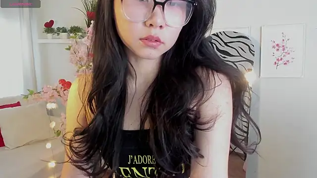 Inari Okami  online show from March 18, 6:03 am