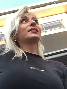 Diamond Bunny  online show from March 11, 3:12 pm