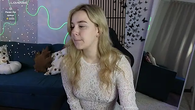 Mel Nelson online show from December 5, 7:50 am