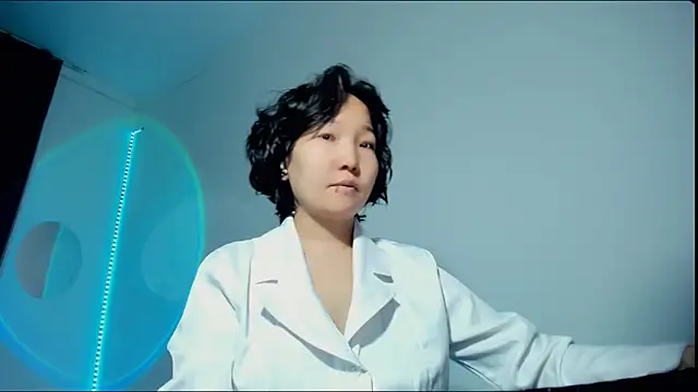 himeros goddess online show from December 15, 11:09 pm