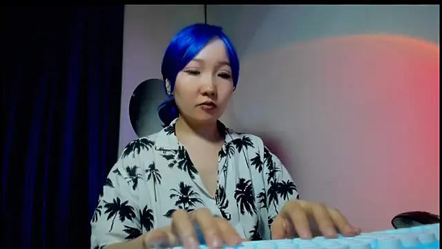 Snapshot of himeros_goddess chatting on September 28, 11:32 pm himeros goddess online show from September 28, 11:32 pm