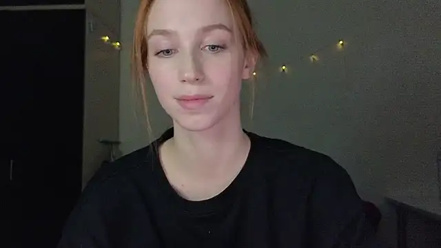 Snapshot of Mary_Av chatting on February 28, 8:39 pm Mary Av online show from February 28, 8:39 pm