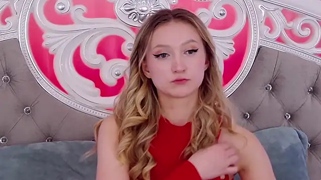 MiaNixan online show from January 19, 7:46 am