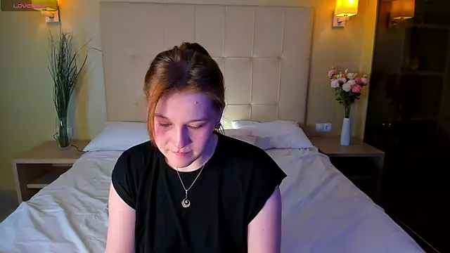 Colleen Blake online show from October 20, 4:51 pm