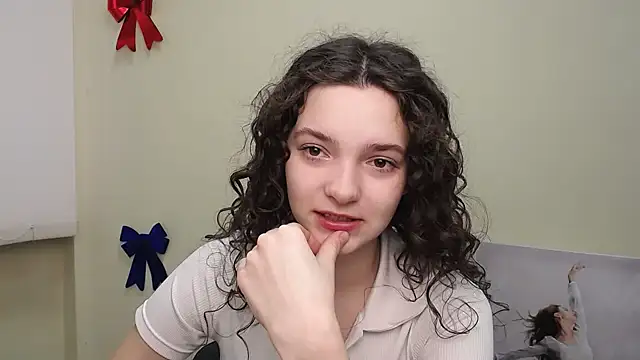  SusieSu  online show from January 15, 7:26 am