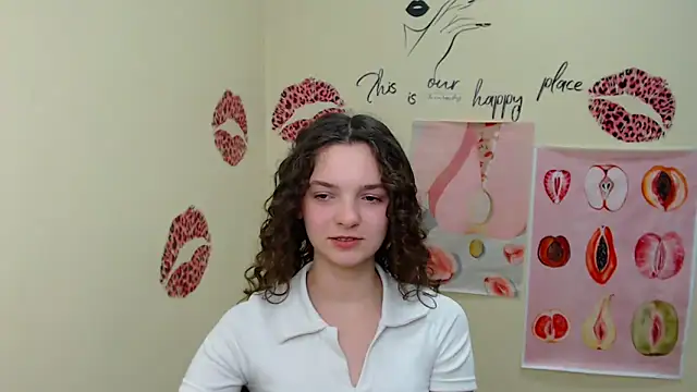  SusieSu  online show from January 26, 1:15 pm