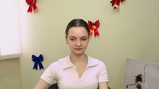  SusieSu  online show from February 5, 10:19 am