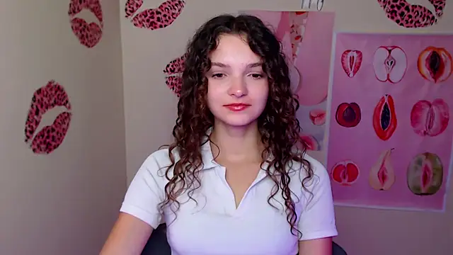  SusieSu  online show from September 17, 6:37 am