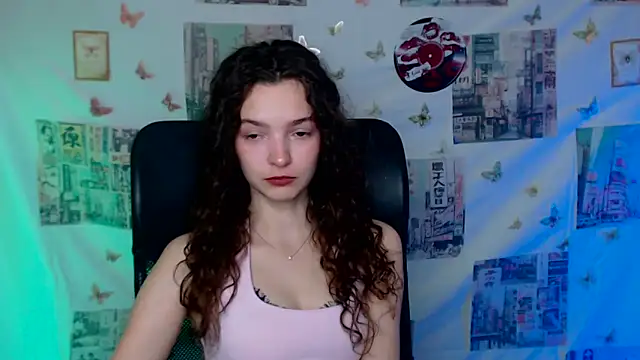 Snapshot of _SusieSu_ chatting on April 30, 6:31 am SusieSu online show from April 30, 6:31 am