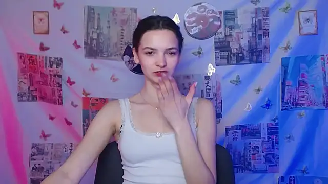 Snapshot of _SusieSu_ chatting on May 5, 6:43 am SusieSu online show from May 5, 6:43 am