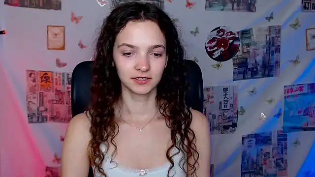 Snapshot of _SusieSu_ chatting on May 20, 4:57 pm SusieSu online show from May 20, 4:57 pm
